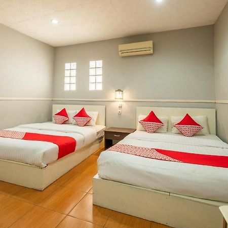 Oyo 1444 Patradissa Stasiun Bandung Hotel المظهر الخارجي الصورة